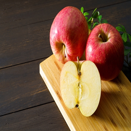 [착한가격]세진이네 과일 맛있는  부사 가정용 / 정품 사과