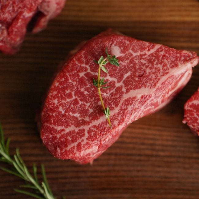 뼈 무게 NO! 살코기로만 갈비본살 스테이크 250g