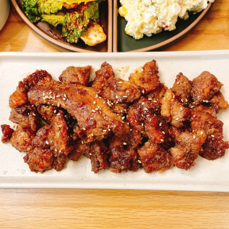 순수한반찬] 1등급 한돈 수제 양념 돼지갈비  600g(비조리)