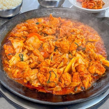 [30년전통R]춘천식 매콤달콤 인생닭갈비 대용량 700g X 2팩/4팩