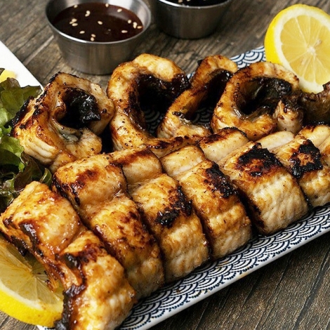 (국내산)자포니카민물장어 특왕1kg (1-1.5미/손질)