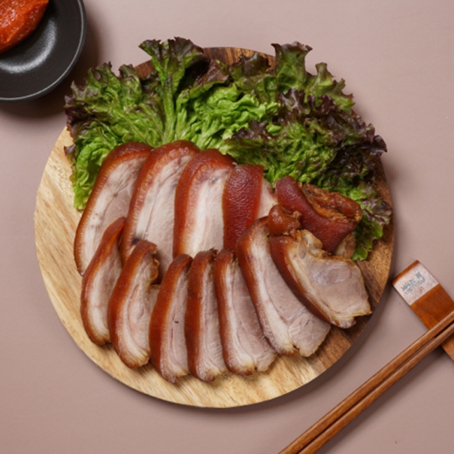 보드랍고 담백한 무뼈 순살 족발 300g