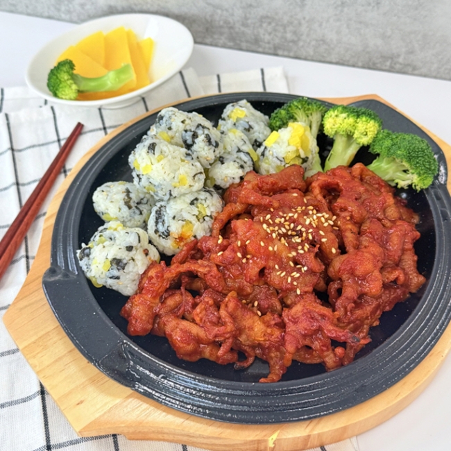 출출할 때, 매콤 직화무뼈닭발 250g