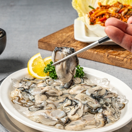 싱싱한 횟감용 통통 생굴 1kg