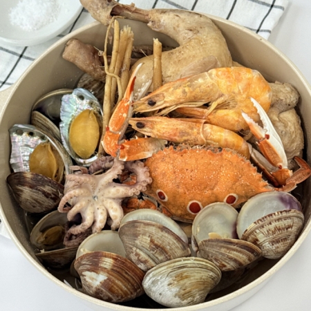 귀한 재료를 넣어서 만든 황제 해신탕 1세트