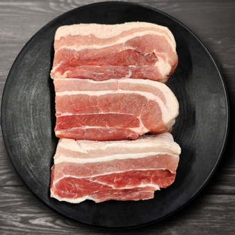 김장철 소울푸드! 도톰 수육삼겹살 500g